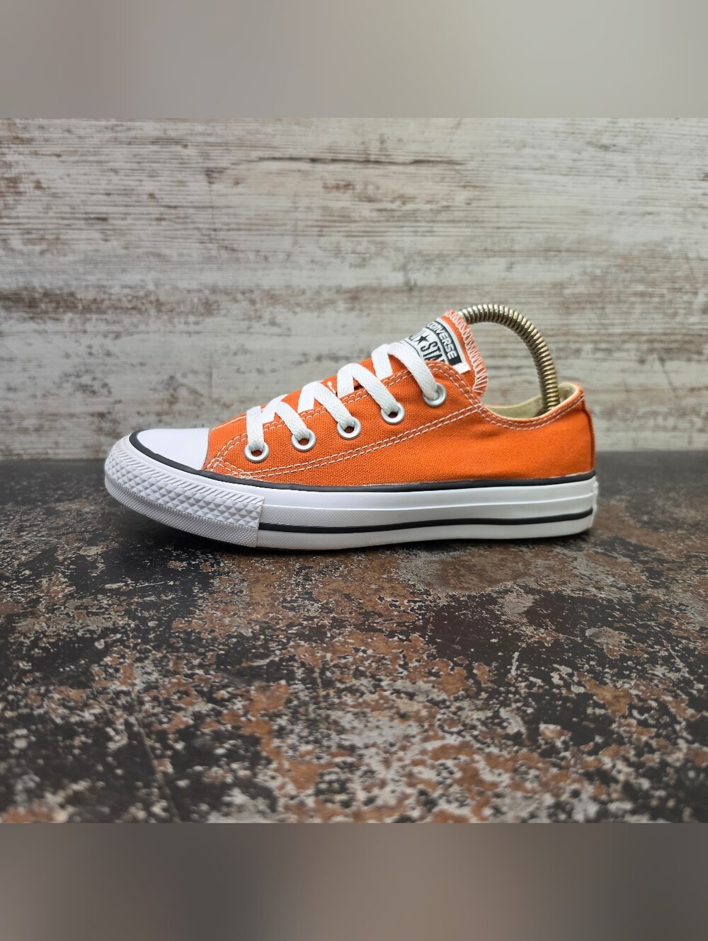 Womens Converse Chuck Taylor All Star Low Top Shoes Sz 5 Eur 35 Orange 149517F